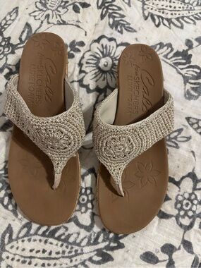 Skechers Women's Tan Crochet Thong Sandals